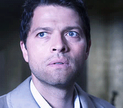 loveholic198:   SUPERWHO - (PART 1) Despite extensive research, the Winchesters can’t find anything that can kill a Weeping Angel. The Doctor tells them the only thing they can do is run, but Sam and Dean are uneasy knowing another innocent might be