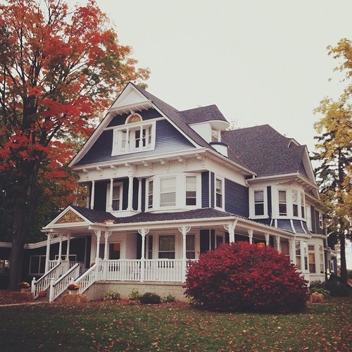 Cottage Life