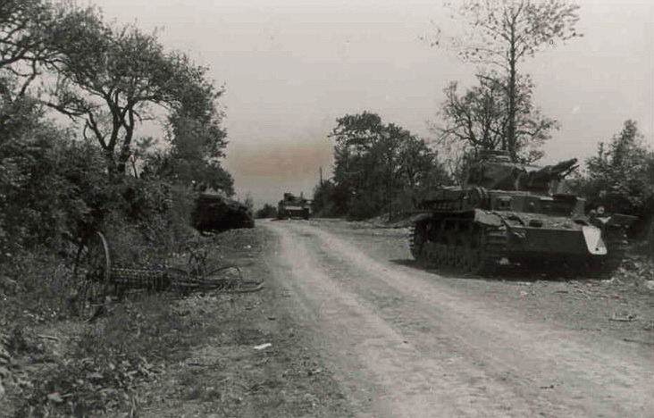 The Panzer column destroyed on the main road of... - Tales of War