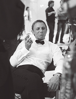 hiddlesy:  Behind The Scenes: Daniel Craig as 007 