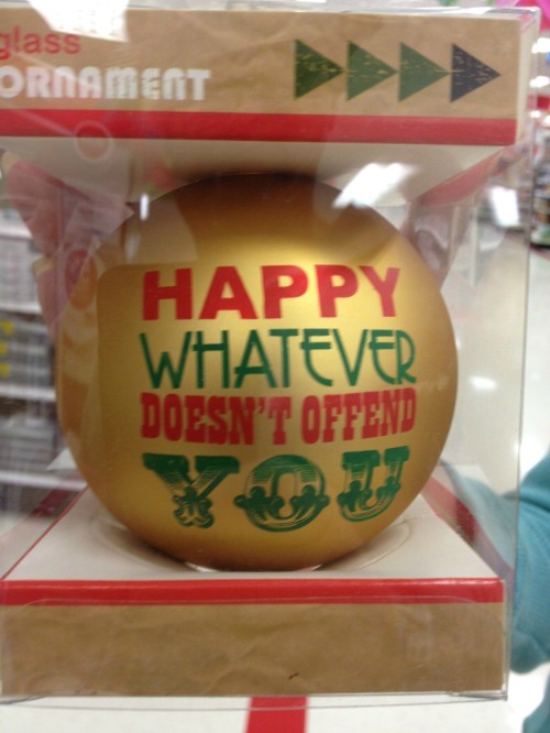 misspaperlilies:  I’ve never seen a passive aggressive christmas decoration before 