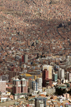 travelingcolors:  La Paz | Bolivia (by For91days)