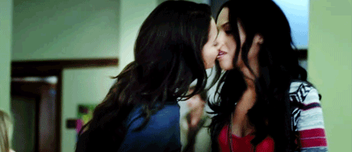 And lose yourself in my room. And find yourself in my grip.