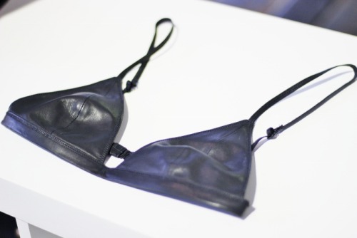it looks like there’s an eye on the right boob just saying