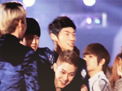 bippi:  throwing around the baby (ﾉ◕ヮ◕)ﾉ*:･ﾟ✧  
