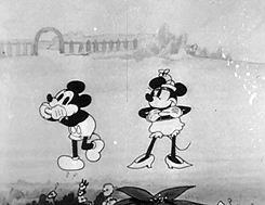 vintagemickeymouse:Mickey Cuts Up - 1931