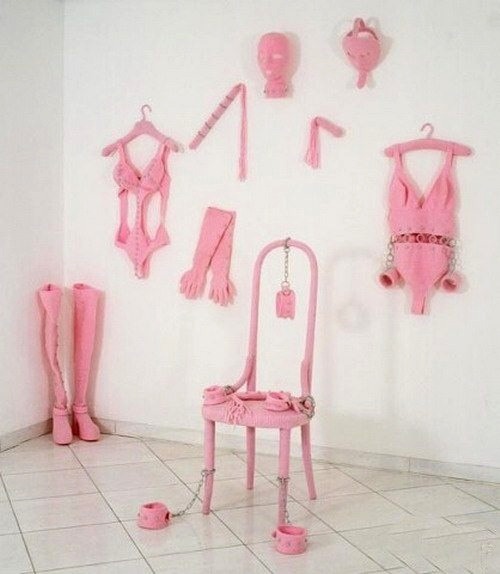 Going for pink. porn pictures