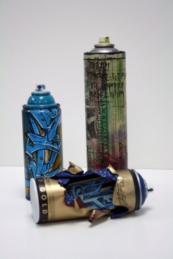 z-ep:  th3soundofdeath:  spray can series. 2010.   Give me them
