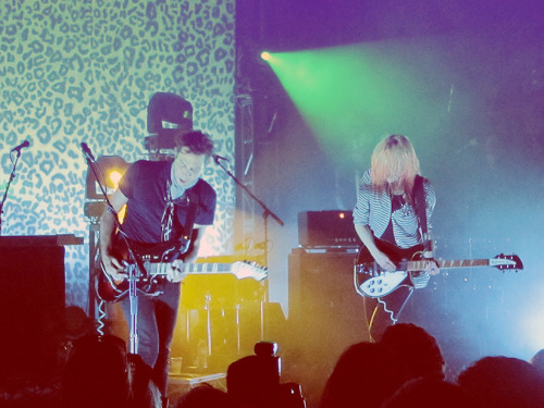 THE KILLS. I wish I could have brought my DSLR but the venue had a strict “no camera” po