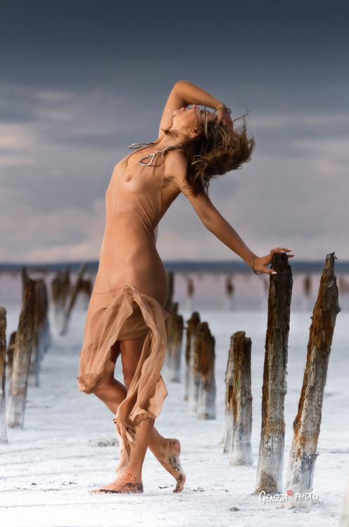 Not Quite Naked tweets outstanding portfolio photos daily @nqnu