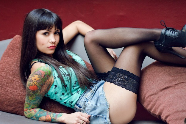 misanthropicmetal:  ‘Violet Rose’ (Suicide Girl) is so tremendously attractive,