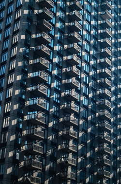 joelzimmer:  Balconies Flatiron District, Manhattan 