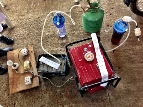 mslorelei:Four African teenage girls have invented a urine-powered generator. This is a huge accompl