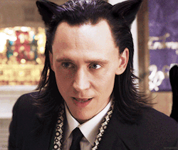 feardubh:  Cat!Loki is the cutest
