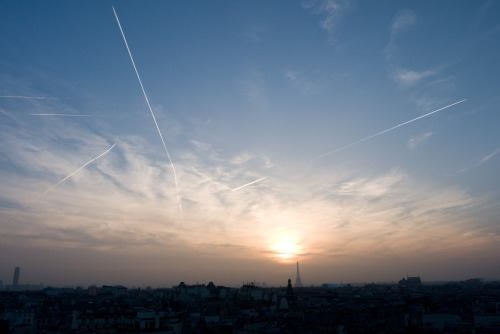 terrysdiary: Sunset in Paris.