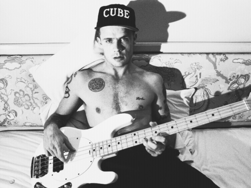 hardtoletyougo:  “Any instrument is just a vehicle to express who you are and your