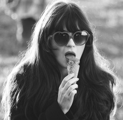 Zooey-Deschanel