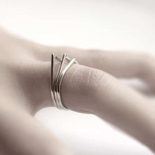 minimalistic jewerly by young croatian architect andrea šimić