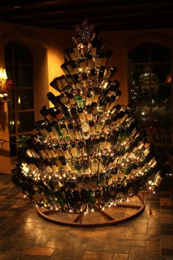 lepreas:  my kinda xmas tree 