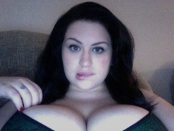 hiboobs:  she left her webcam on ;) 