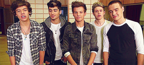 guydirectioners:  Fags promoting their album 