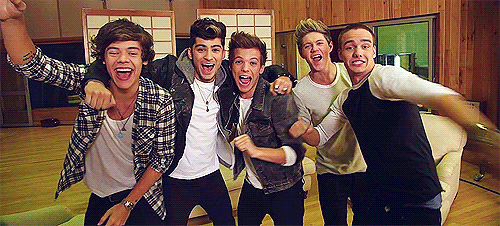 guydirectioners:  Fags promoting their album 