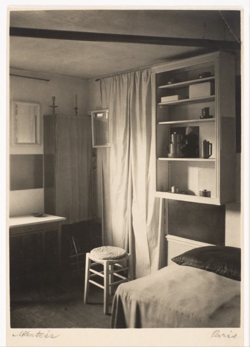 André Kertész（Hungarian/American, 1894-1985）
A Corner of Mondrian’s Studio with Bed, Stool, Curtain, and Mirrors 1926
Gelatin silver print