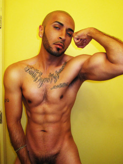 sexyricanx00:  Love your muscles Baby