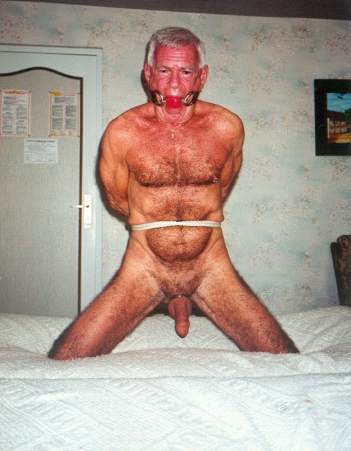 ithinkyourdadshotter:  Need to find a daddy like this…  Trussed up like a stuck pig…