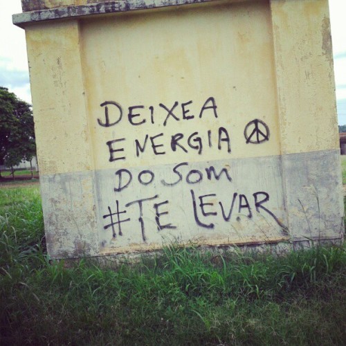 verme, sai da reta