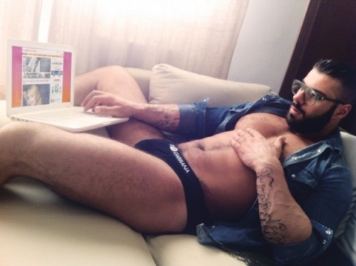 dixontheradio:  Ummmmm