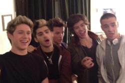 Direct-News:  “The Boys Right Now In My Friends, Friends Uncle’s Studio. He Just