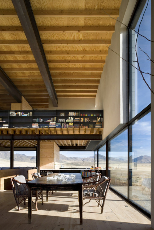 manchannel:  Outpost by Tom Kundig 