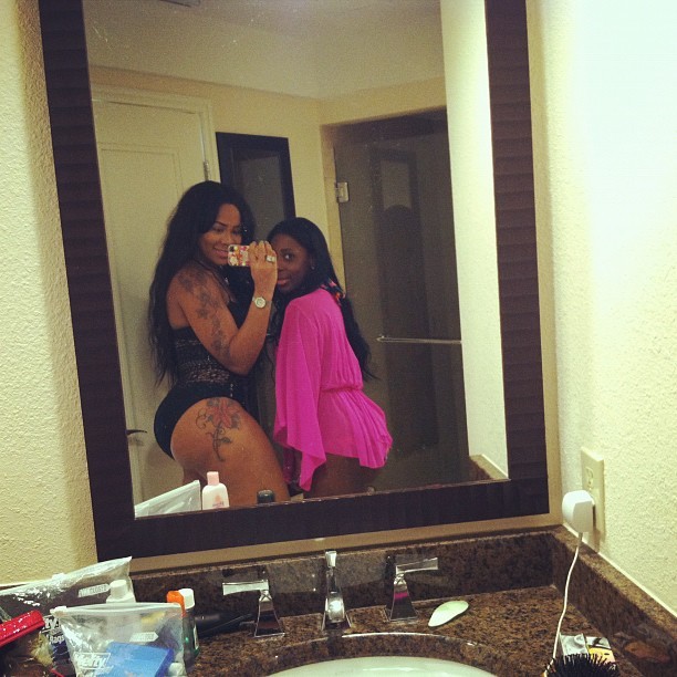 kingzluvsbigbootyqueenz-deactiv:  Deelishis 