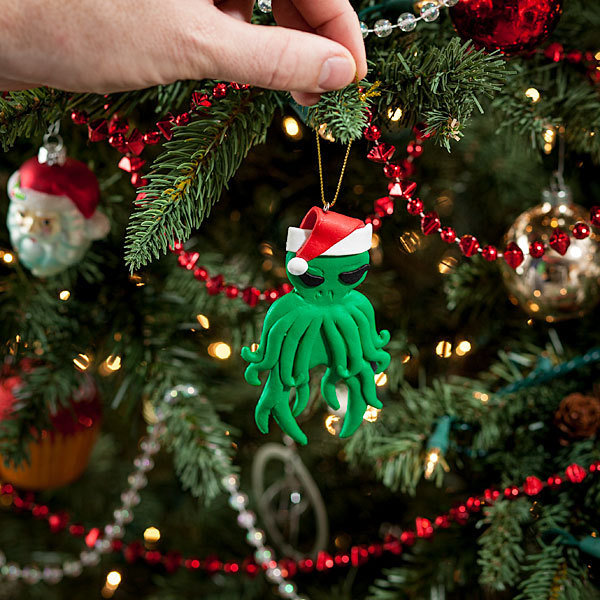 Geeky Christmas ornament of the day: Santa Cthulhu
Product link