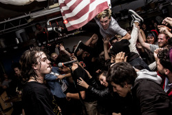 blackveilbrides1fan:  Title fight 