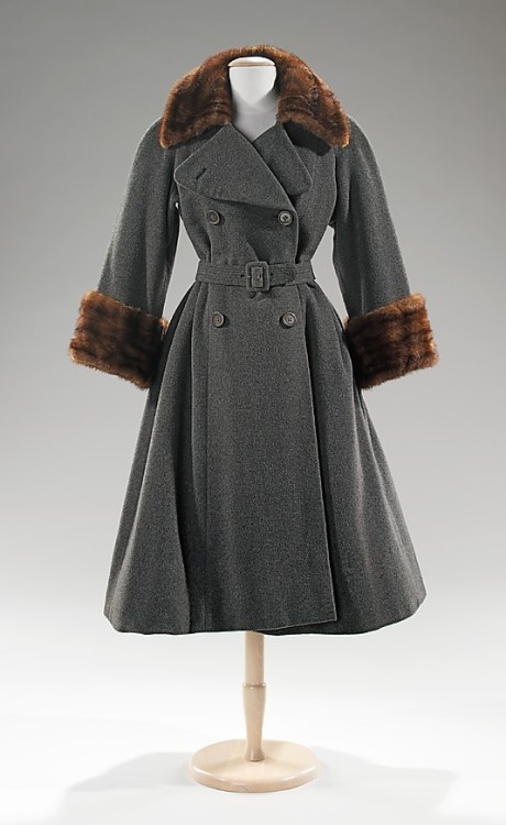 omgthatdress:White and Grey CoatNorman Norell, 1955The Metropolitan Museum of Art