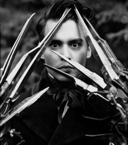 that80skidofyor:  Johnny Depp Will Cut You 