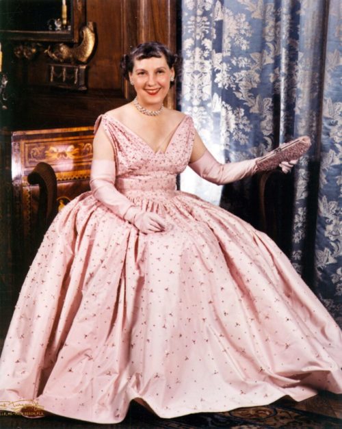 First Lady PinkDid your grandmother’s house have a pink bathroom? You might be able to blame Mamie Eisenhower, who made the color extremely popular when she became First Lady in 1953. During the next 8 years, Mamie would be listed among the “10...