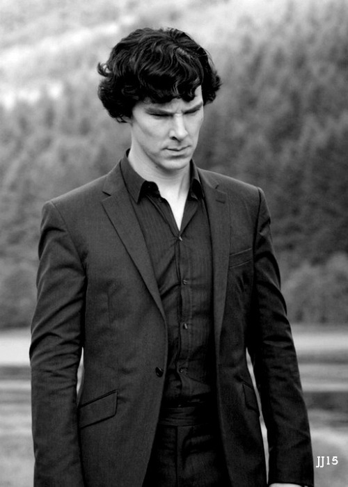 junejuly15: Sherlock - Black and White (VIII)