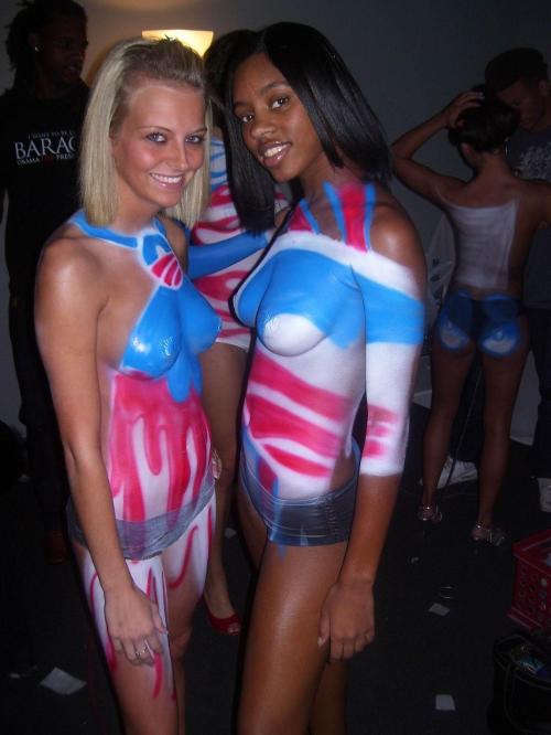 flashingfemales: More from the “Support America” paint event….not sure exactly wh