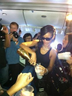 Kiss-It:  Vuittonv:  Rihanna Airlines  Hashtag Ballin’ 