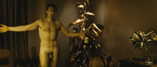 nakedmalecelebs1: Carlos Leal  in Verso (2009)