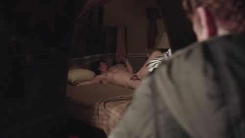 nakedmalecelebs1:  Steve Howey in   Shameless (TV Series 2011) (Pilot,