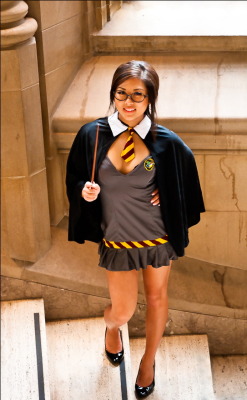 asianhumps:  jiggaracci33:  If Hogwarts was real and Erica May was a student…I’d learn the shit outta magic!  I’d eat the shit out of her magic! 