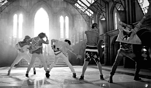 indigodump:  Vote for SHINee - Best Dance Performance - Male Group  Best coreography evar