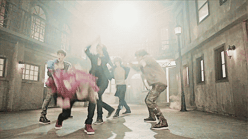indigodump:  Vote for SHINee - Best Dance Performance - Male Group  Best coreography evar