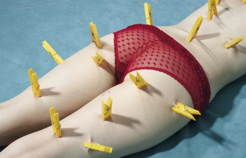 Sex rodifentertainment:  Maurizio Cattelan and pictures