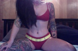 ohnoradeo:  Me and superman wear the same underwear. I wonder if he sits around needlepointing in bed on his days off too.  