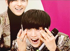 exolutely:  ヽ( ⊙ д ⊙ ;;)ノ 
